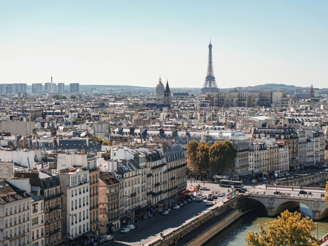 Norton Peak World Time - Paris