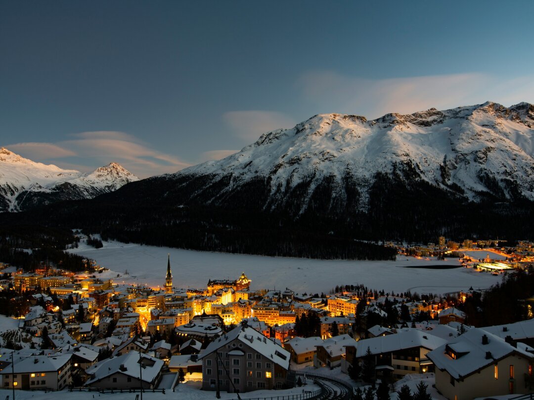 Norton Peak World Time - Saint-Moritz